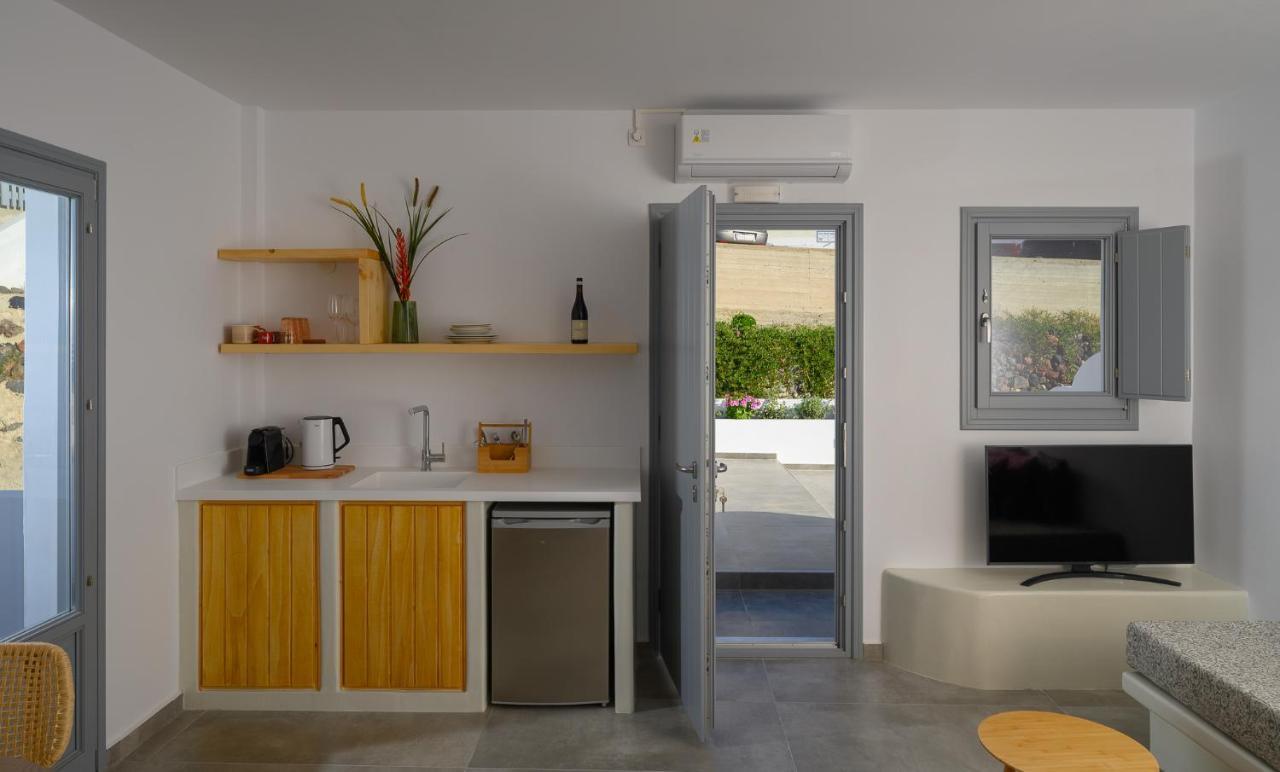 Thoe Oia Suites Dış mekan fotoğraf
