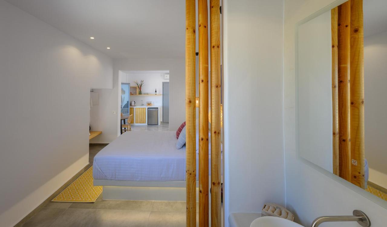 Thoe Oia Suites Dış mekan fotoğraf